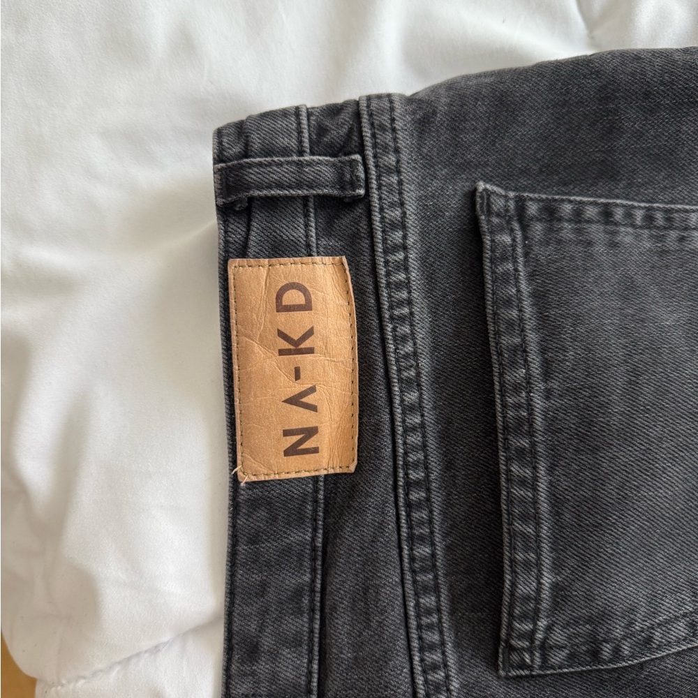 Famous na kd jeans